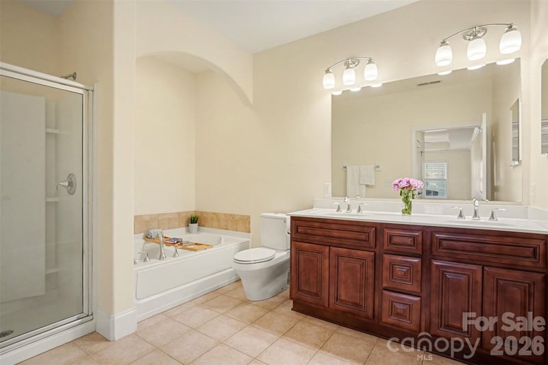 6605 Central Pacific Ave, Charlotte, NC 28210