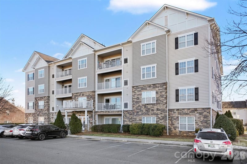 6605 Central Pacific Ave, Charlotte, NC 28210