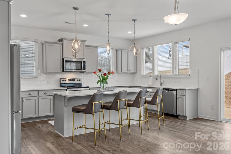 124 Benford Dr, Troutman, NC 28166