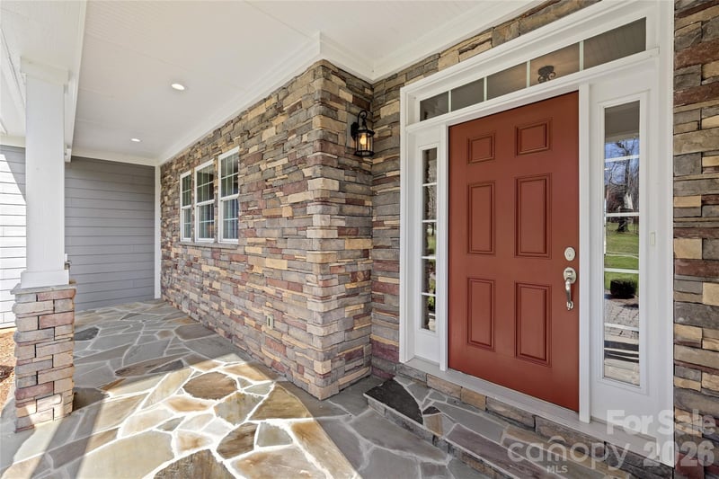 490 Mapleton Ln, Columbus, NC 28722