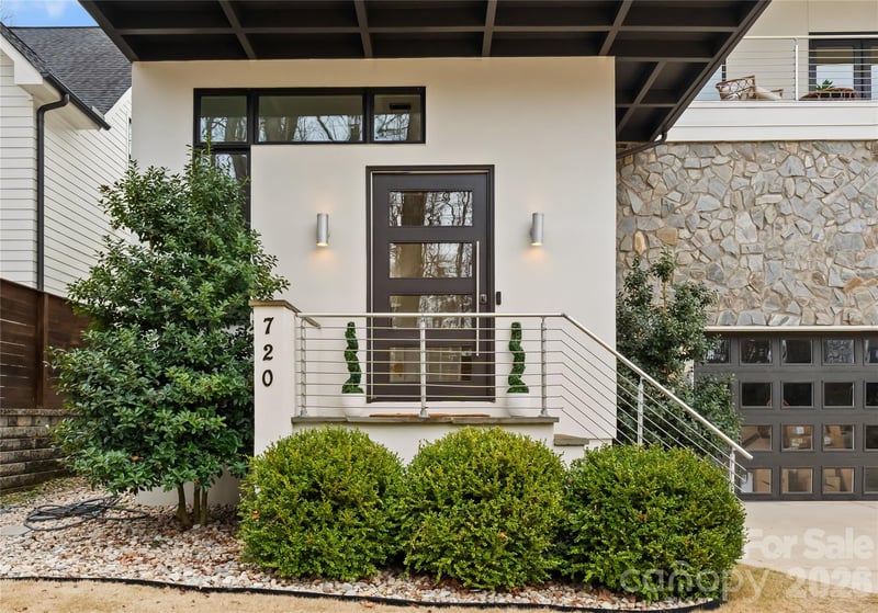 720 Ellsworth Rd, Charlotte, NC 28211