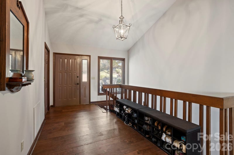 404 Browning Rd, Hendersonville, NC 28791