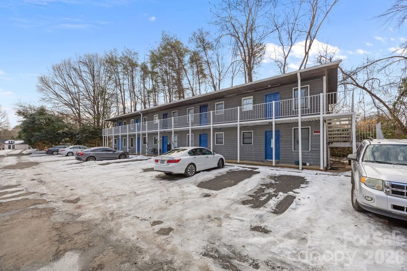 386 17th Ave, Hickory, NC 28601