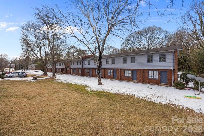386 17th Ave, Hickory, NC 28601