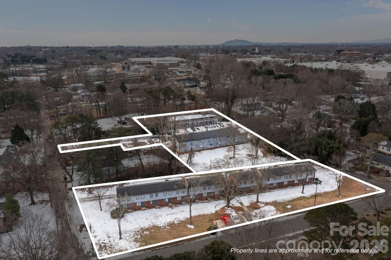 386 17th Ave, Hickory, NC 28601