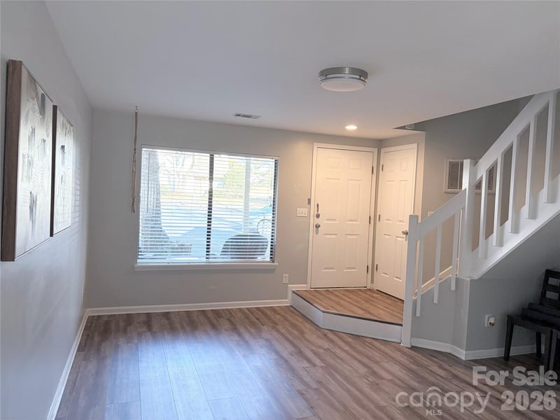 4104 Course Dr, Charlotte, NC 28277