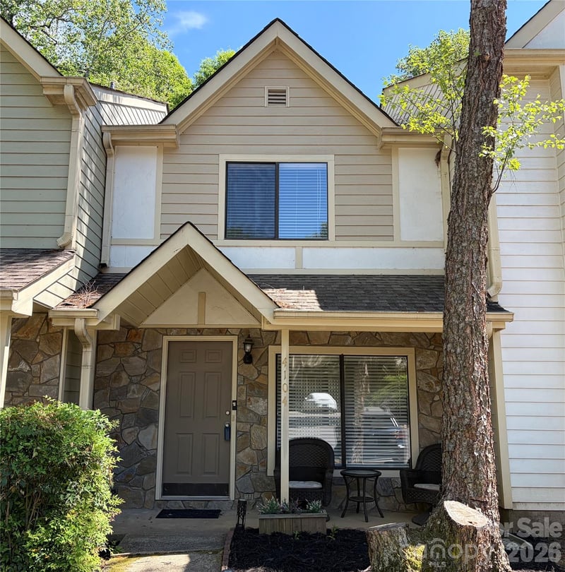 4104 Course Dr, Charlotte, NC 28277