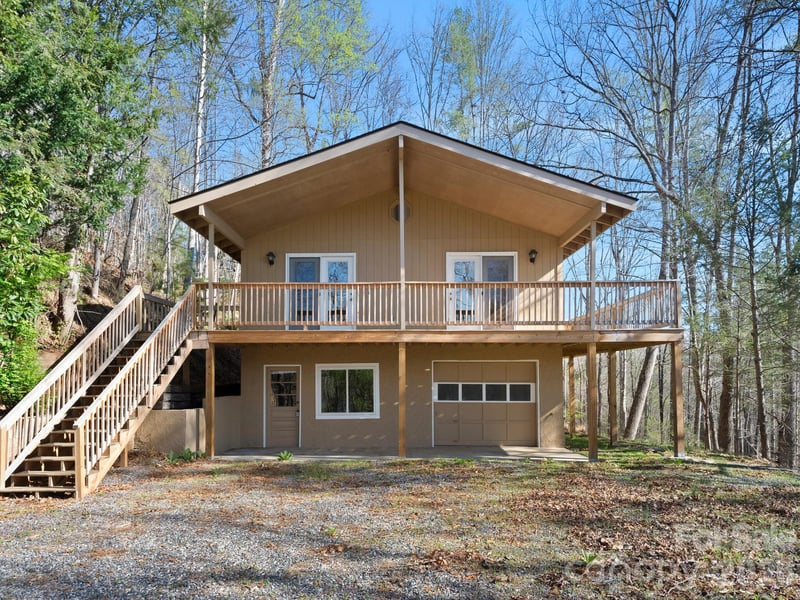 331 River Ridge Dr, Burnsville, NC 28714