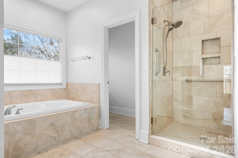 4247 Old Course Dr, Charlotte, NC 28277