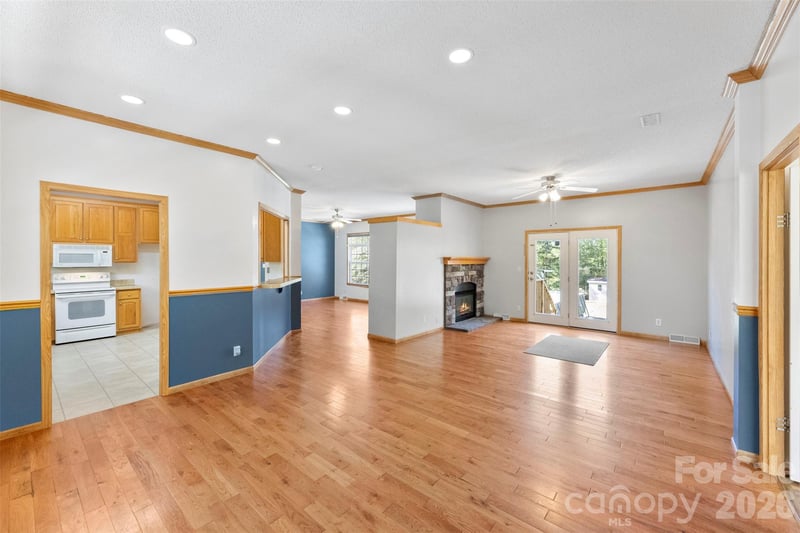 2411 Mission Rd, York, SC 29745