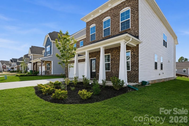 12023 Bishop Castle Dr, Charlotte, NC 28273