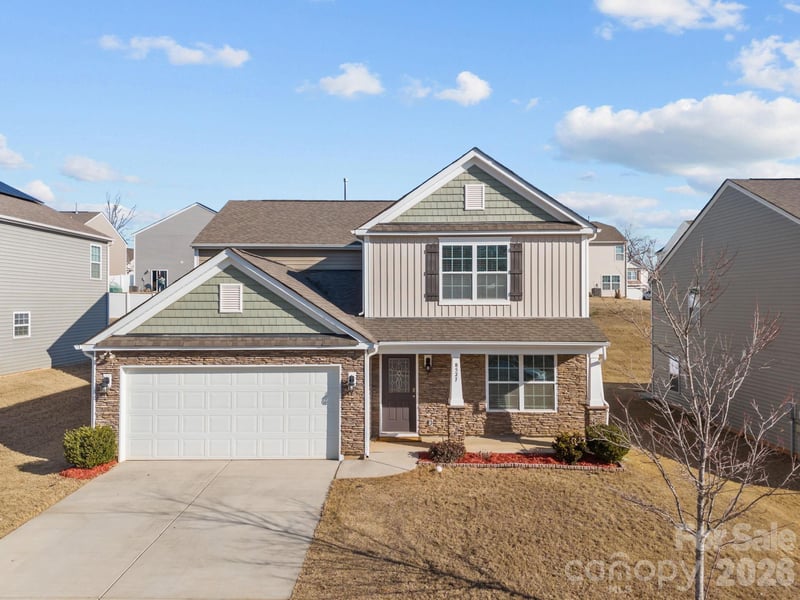 8527 Mansell Ct, Charlotte, NC 28215