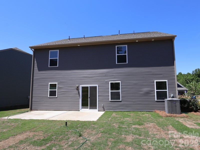 1745 Boulder Ridge Dr, Gastonia, NC 28052