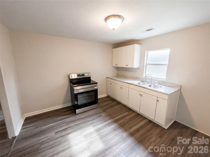1903 Winget St, Gastonia, NC 28052