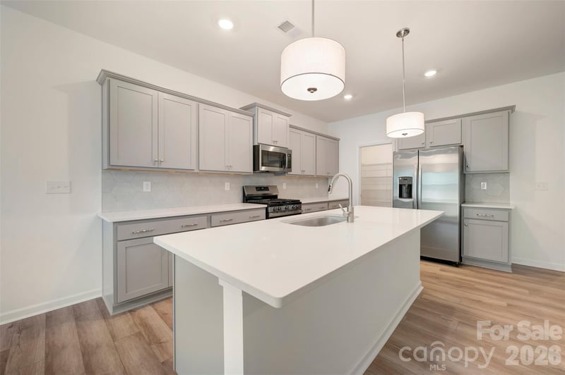 1727 Boulder Ridge Dr, Gastonia, NC 28052