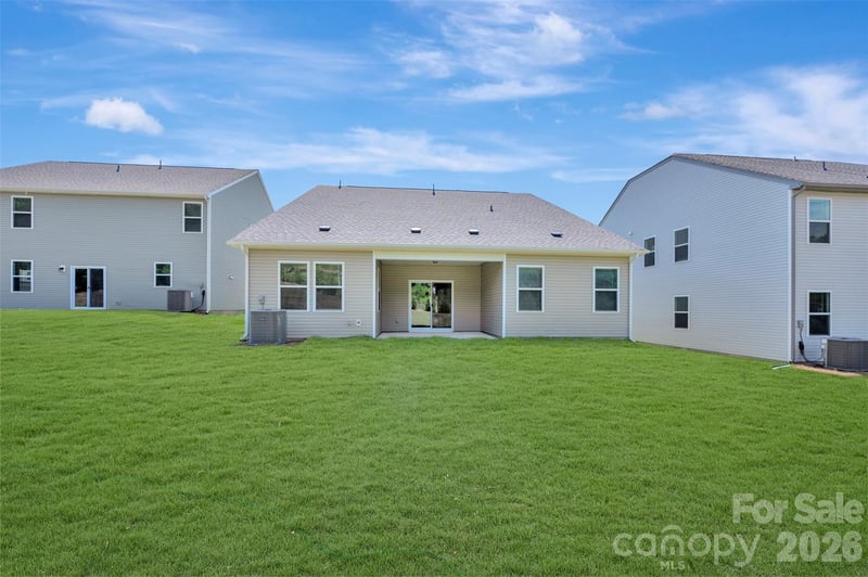 1727 Boulder Ridge Dr, Gastonia, NC 28052
