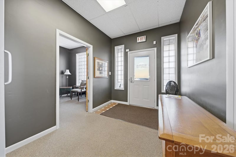 729 1st Ave, Hickory, NC 28602