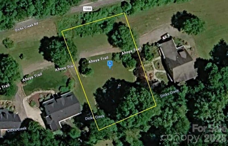 84 Ahoya Trl, Whittier, NC 28789