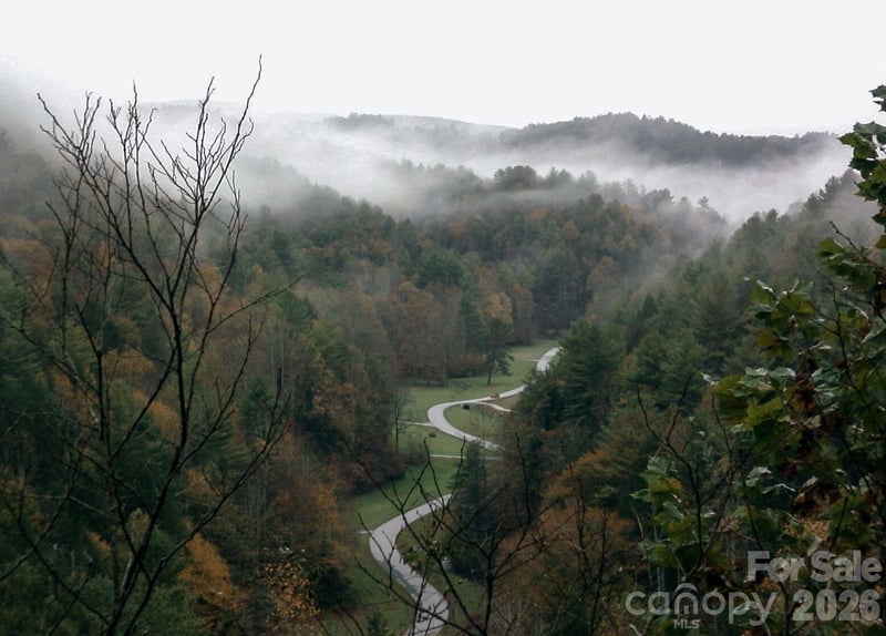 Big Sky Rd, Ferguson, NC 28624