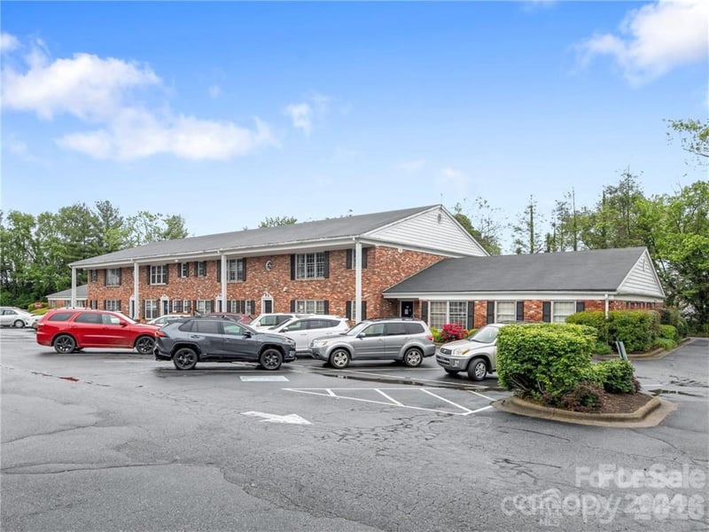 5 Doctors Pk #E1, Asheville, NC 28801