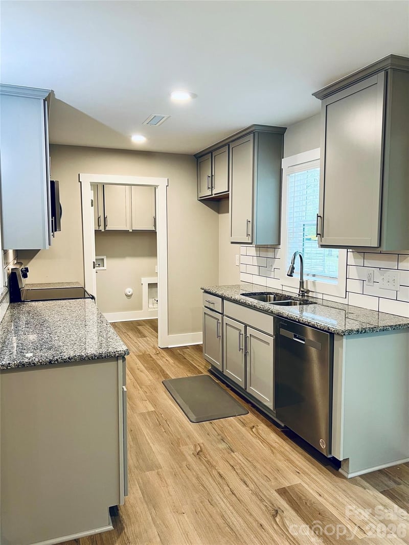 1339 Hillsboro St, Salisbury, NC 28144