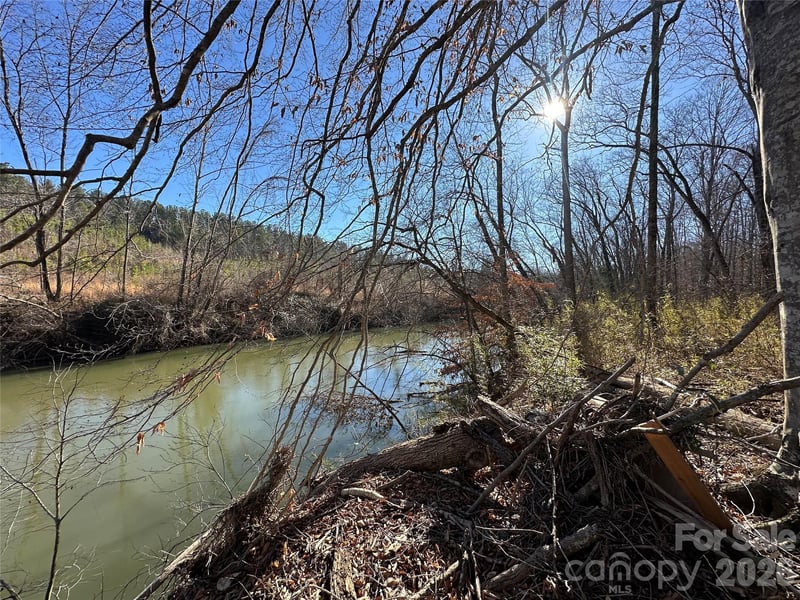 99999 River Crest Pw, Rutherfordton, NC 28139