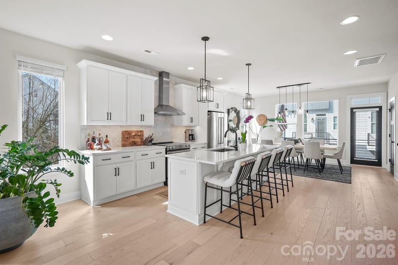 6021 Irwins Branch Dr, Charlotte, NC 28217