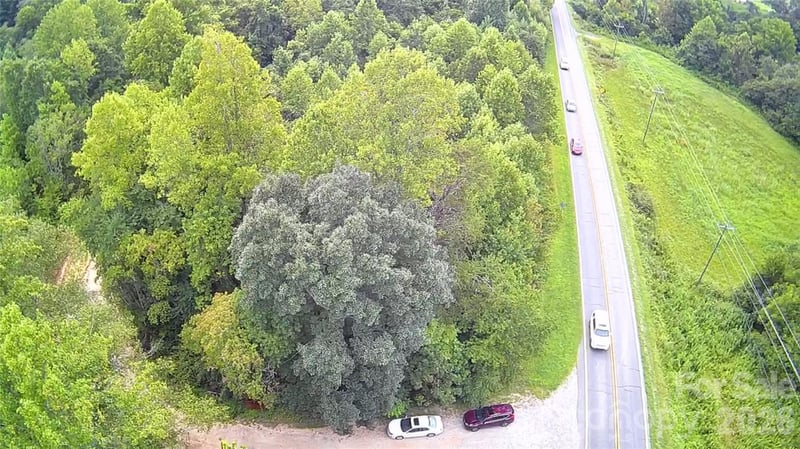 3609 Nc 10 Hw, Claremont, NC 28610