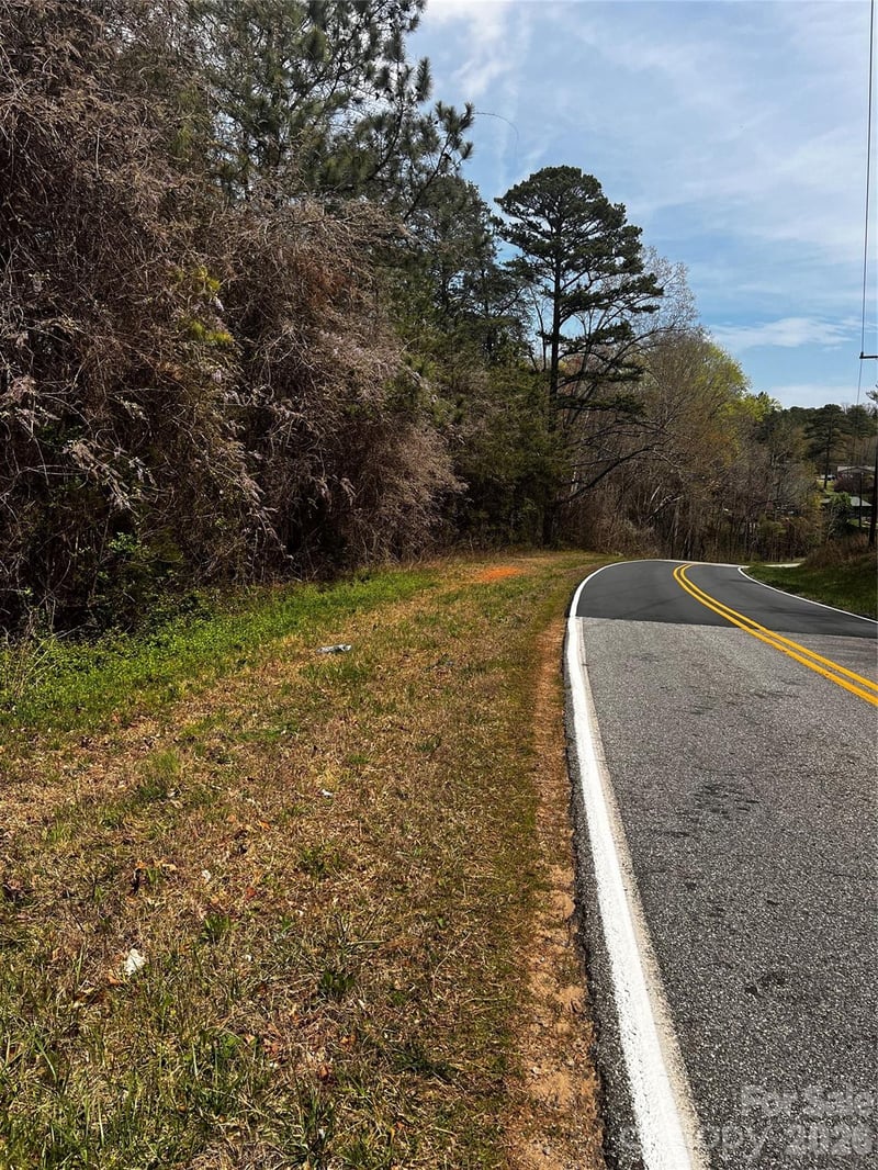 0000 Cemetery Loop, Hickory, NC 28601