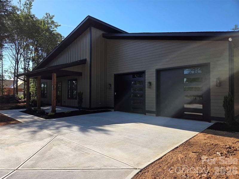 7401 Sherrills Ford Rd, Sherrills Ford, NC 28673