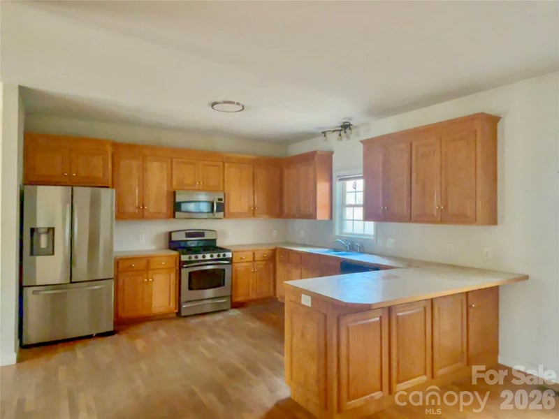 32 Kilmer Ct, Taylorsville, NC 28681