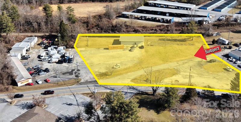 802 Grove St, Hendersonville, NC 28792