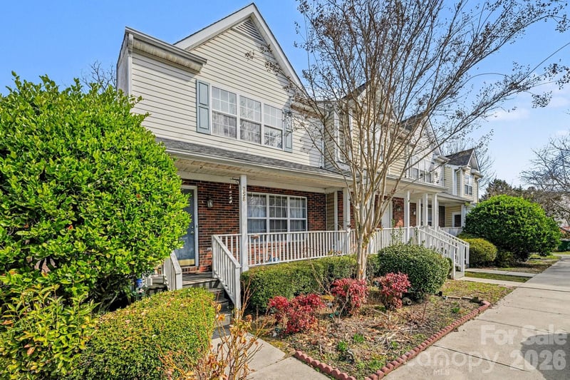 758 Mountainwater Dr, Charlotte, NC 28262