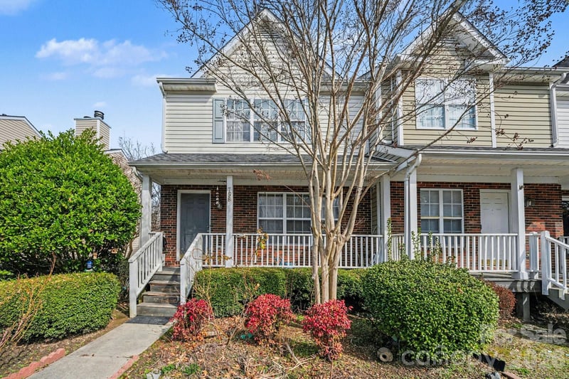 758 Mountainwater Dr, Charlotte, NC 28262