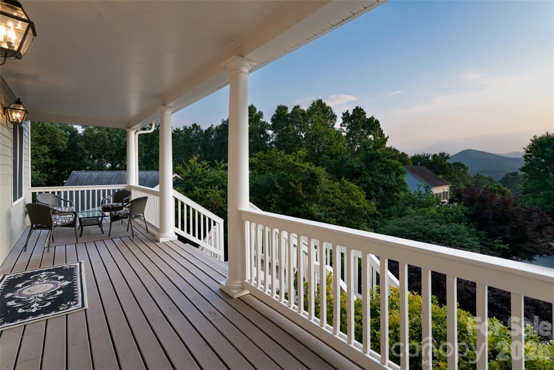 22 Rosebay Ln, Asheville, NC 28803