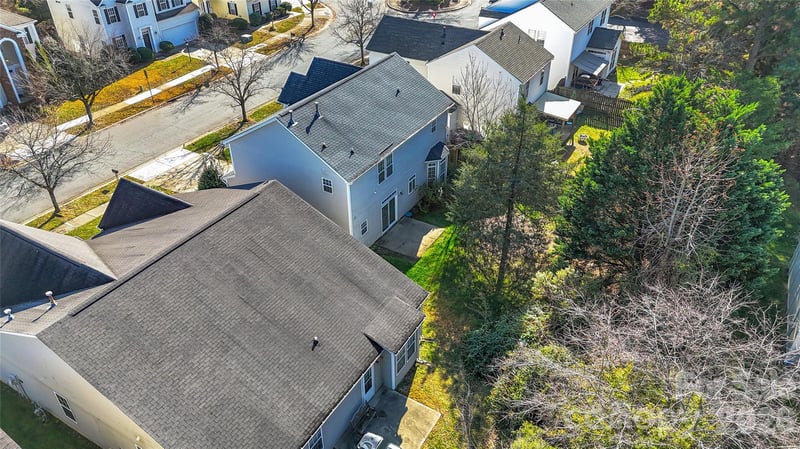 5815 Waverly Lynn Ln, Charlotte, NC 28269