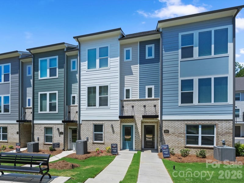 1535 Lithium Ln, Charlotte, NC 28211
