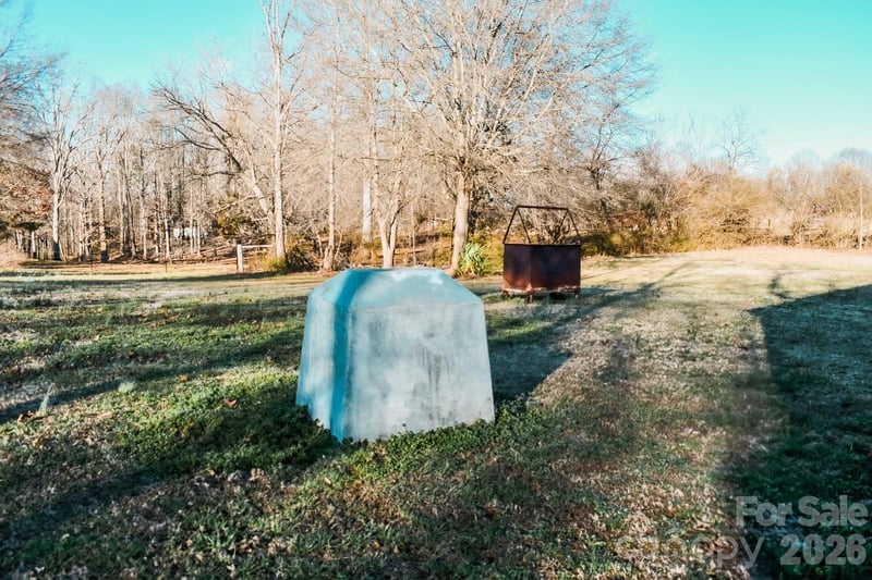 6016 Oxford School Rd, Claremont, NC 28610