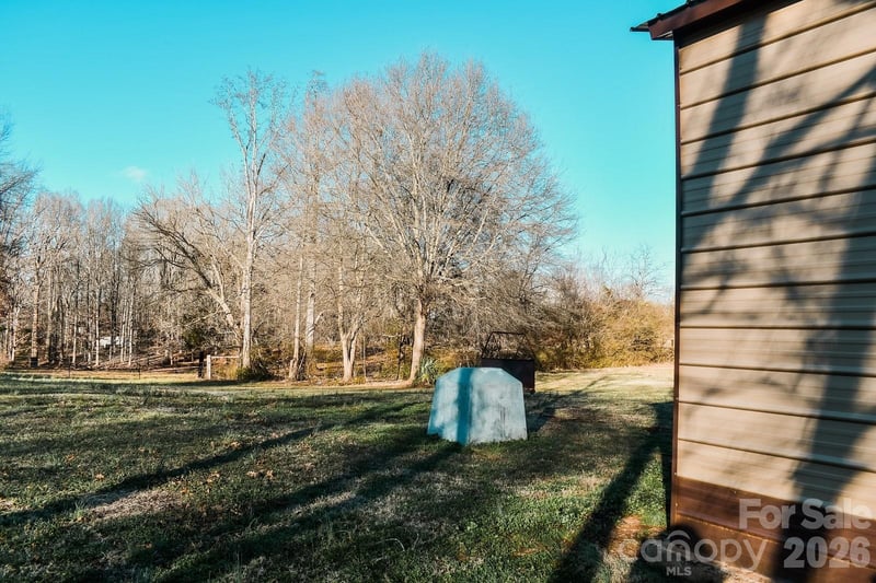 6016 Oxford School Rd, Claremont, NC 28610