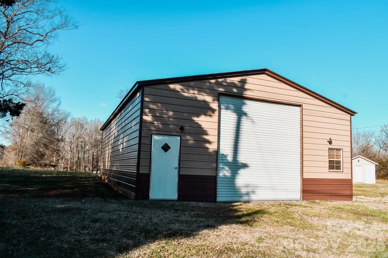 6016 Oxford School Rd, Claremont, NC 28610