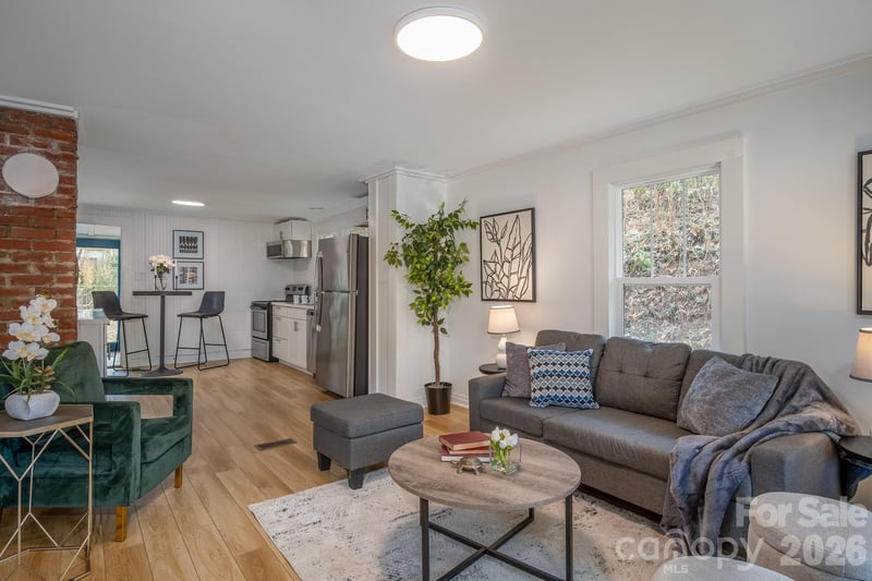 165 Kings Mill Rd, Brevard, NC 28712