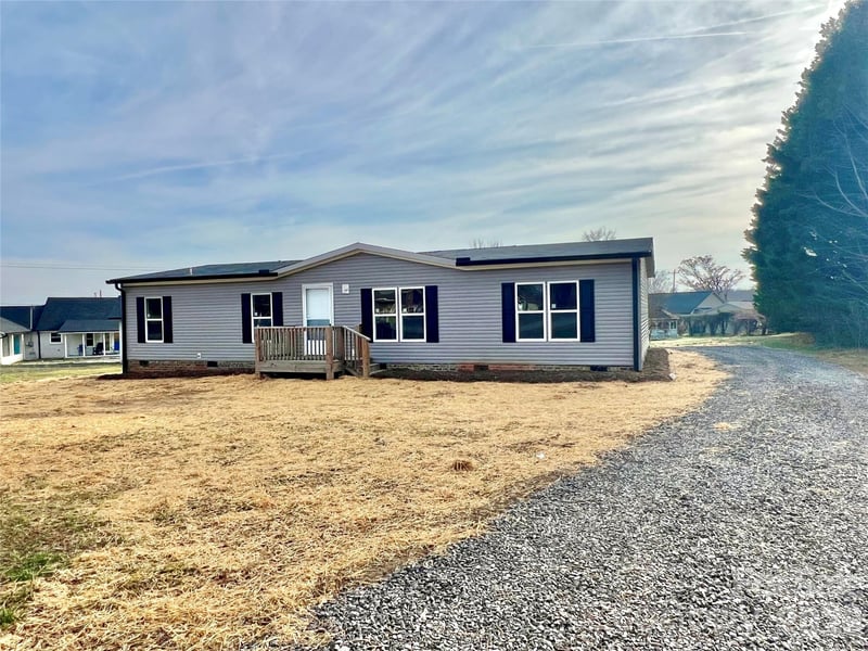 7500 Millersville Rd, Taylorsville, NC 28681