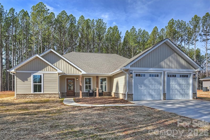 2307 Lee Lawing Rd, Lincolnton, NC 28092