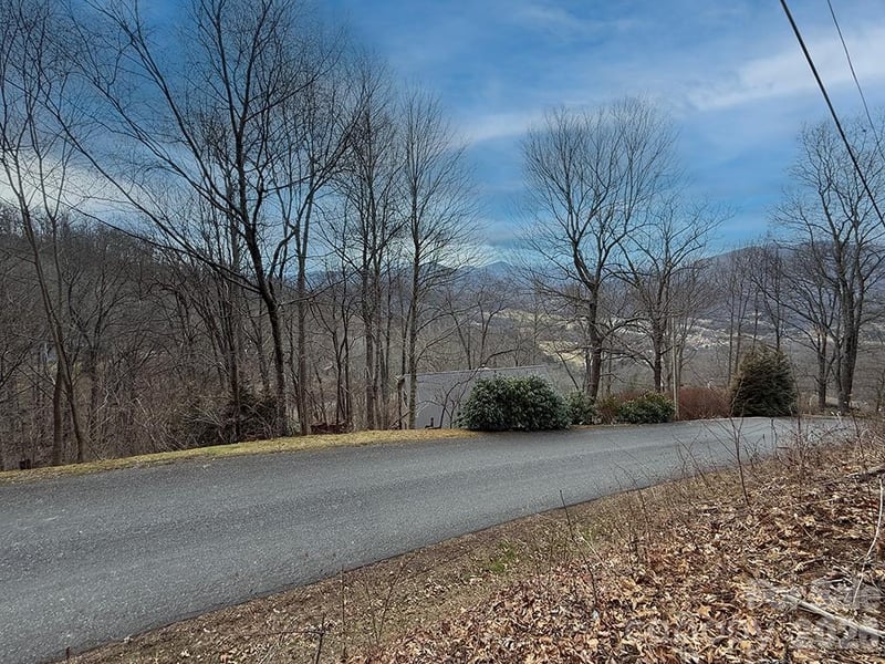 1975 Utah Mountain Rd #19, Waynesville, NC 28785