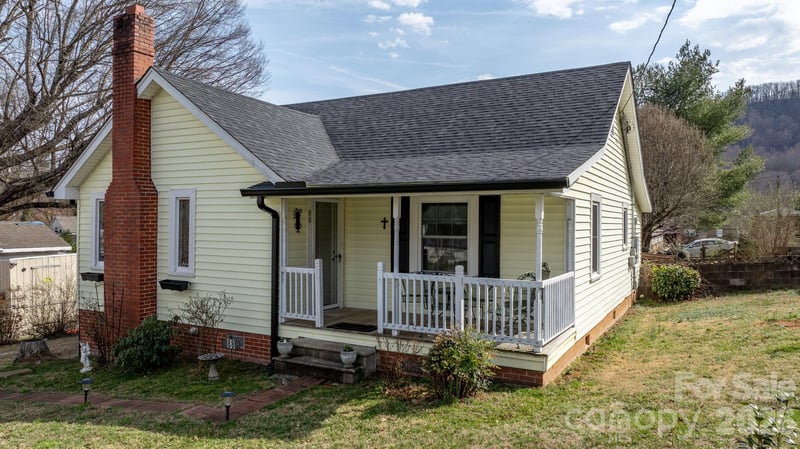 88 Lincoln Ave, Marion, NC 28752