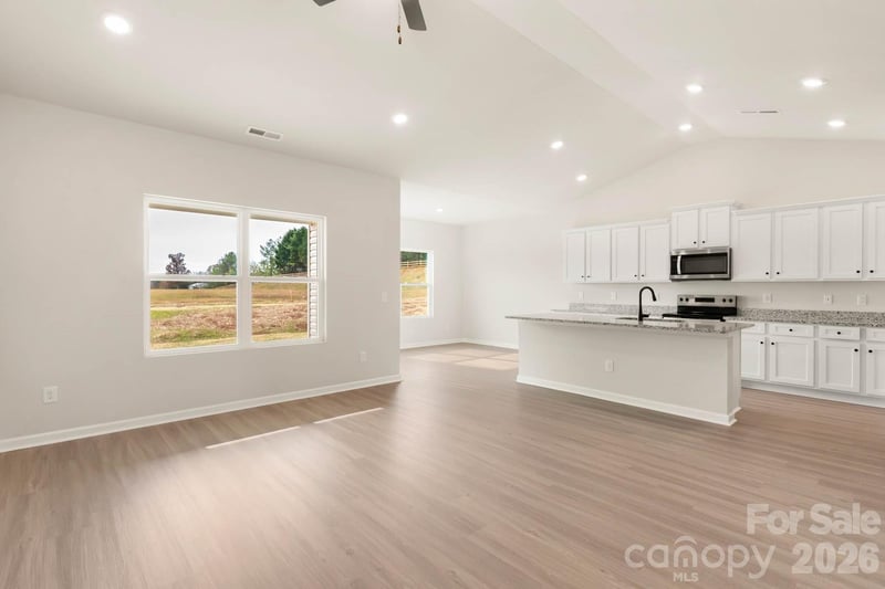 3322 Yorkshire Dr, Gastonia, NC 28052