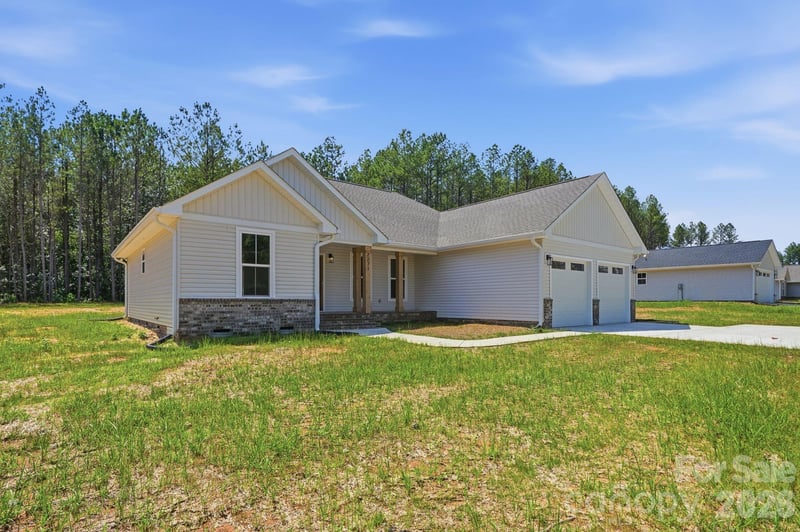 2271 Lee Lawing Rd, Lincolnton, NC 28092
