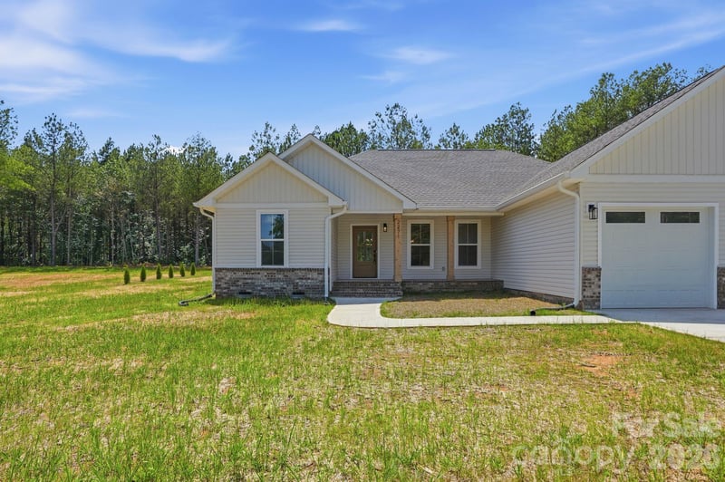 2271 Lee Lawing Rd, Lincolnton, NC 28092
