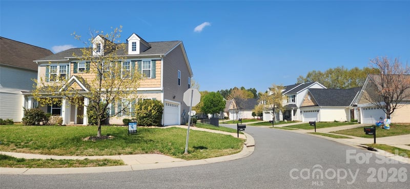 1440 Duckhorn St, Concord, NC 28027