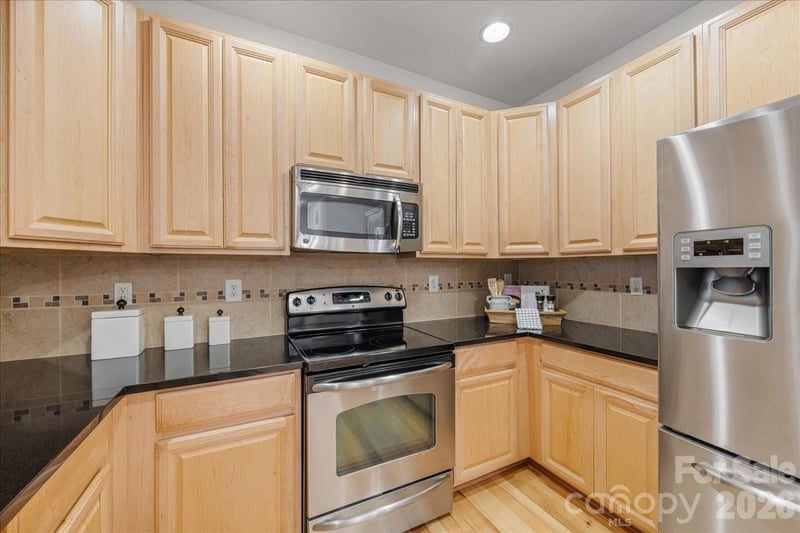 1000 Woodlawn Rd #118, Charlotte, NC 28209